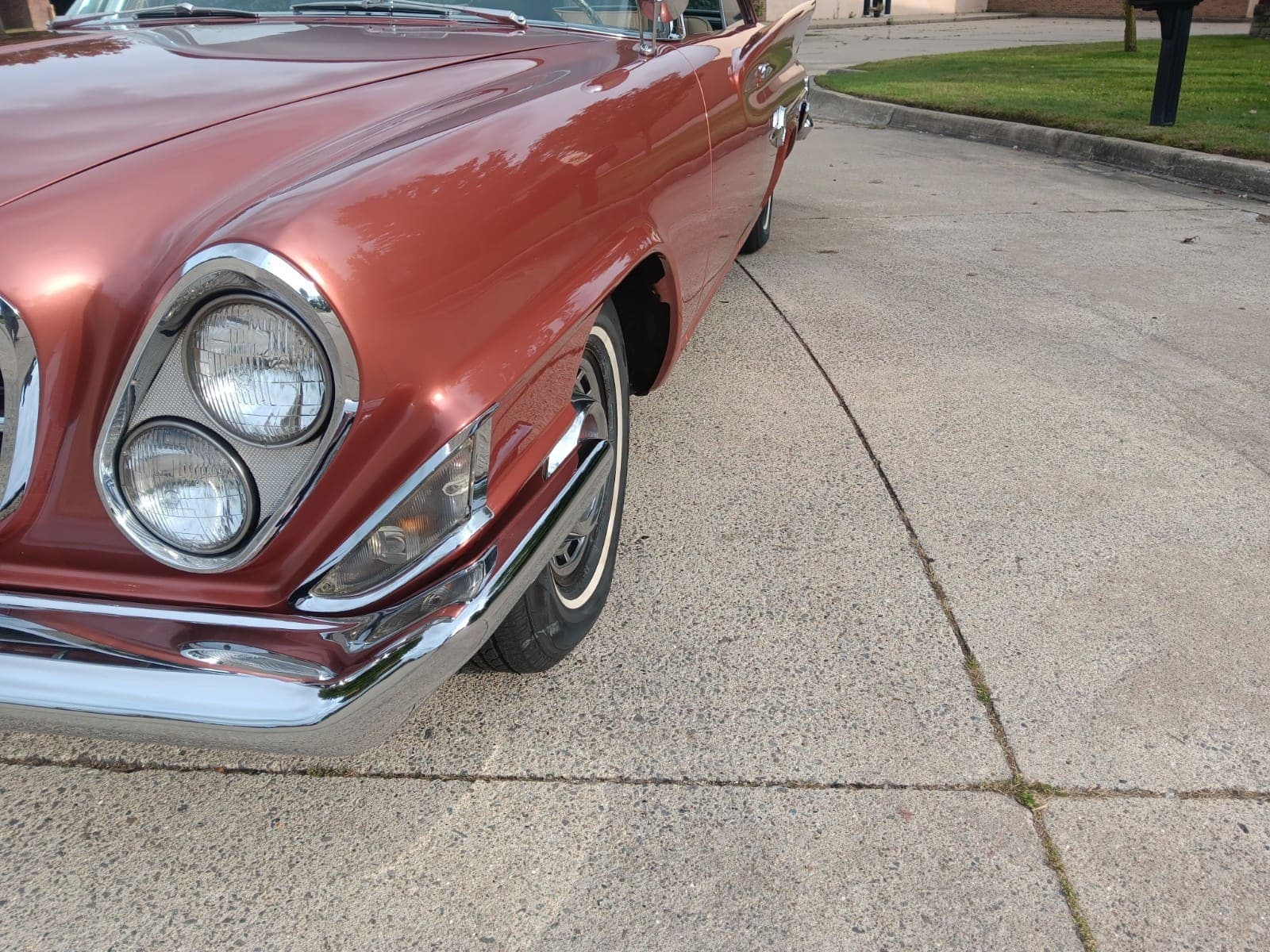 1961 Chrysler 300G, view