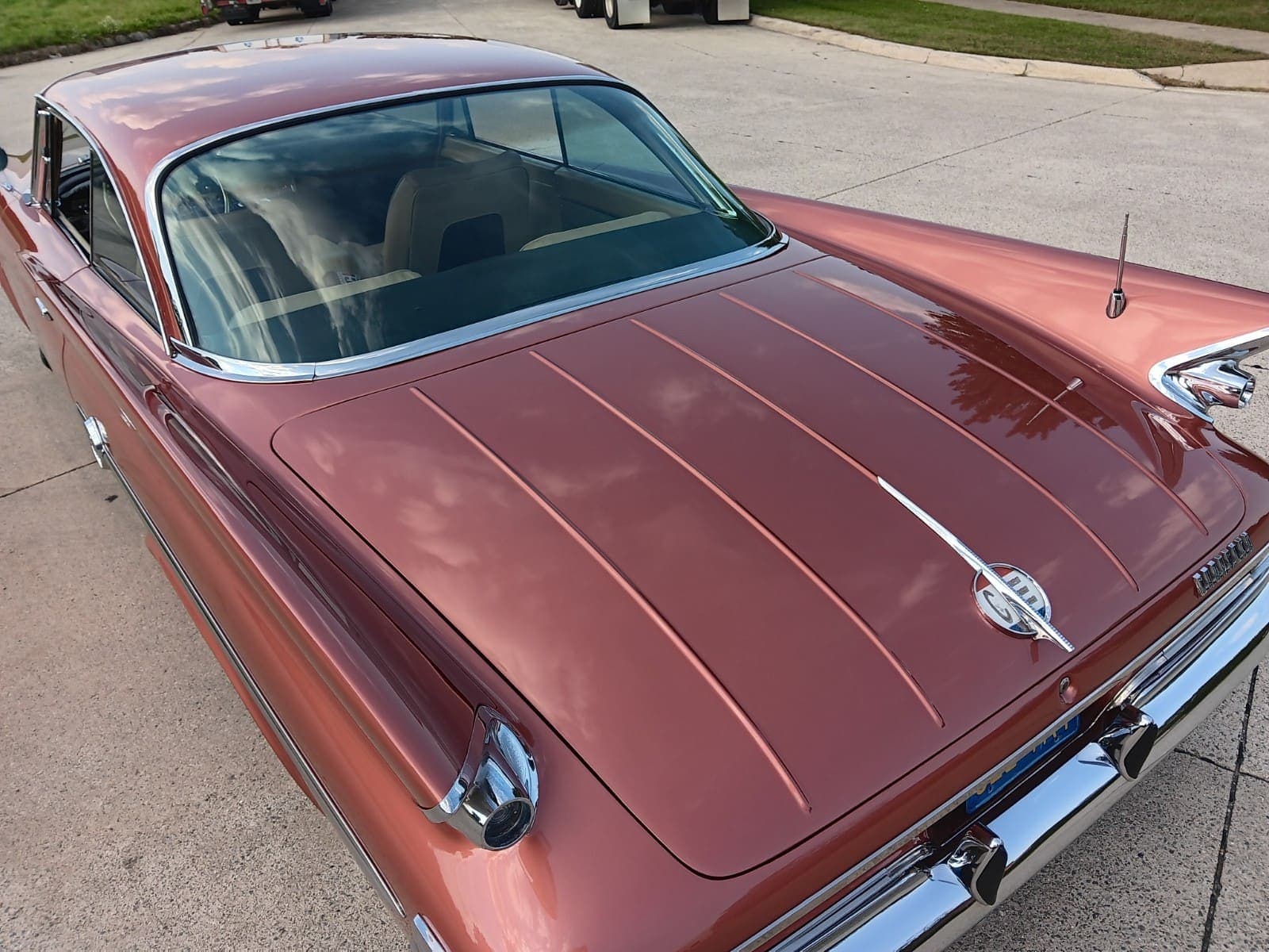 1961 Chrysler 300G, view