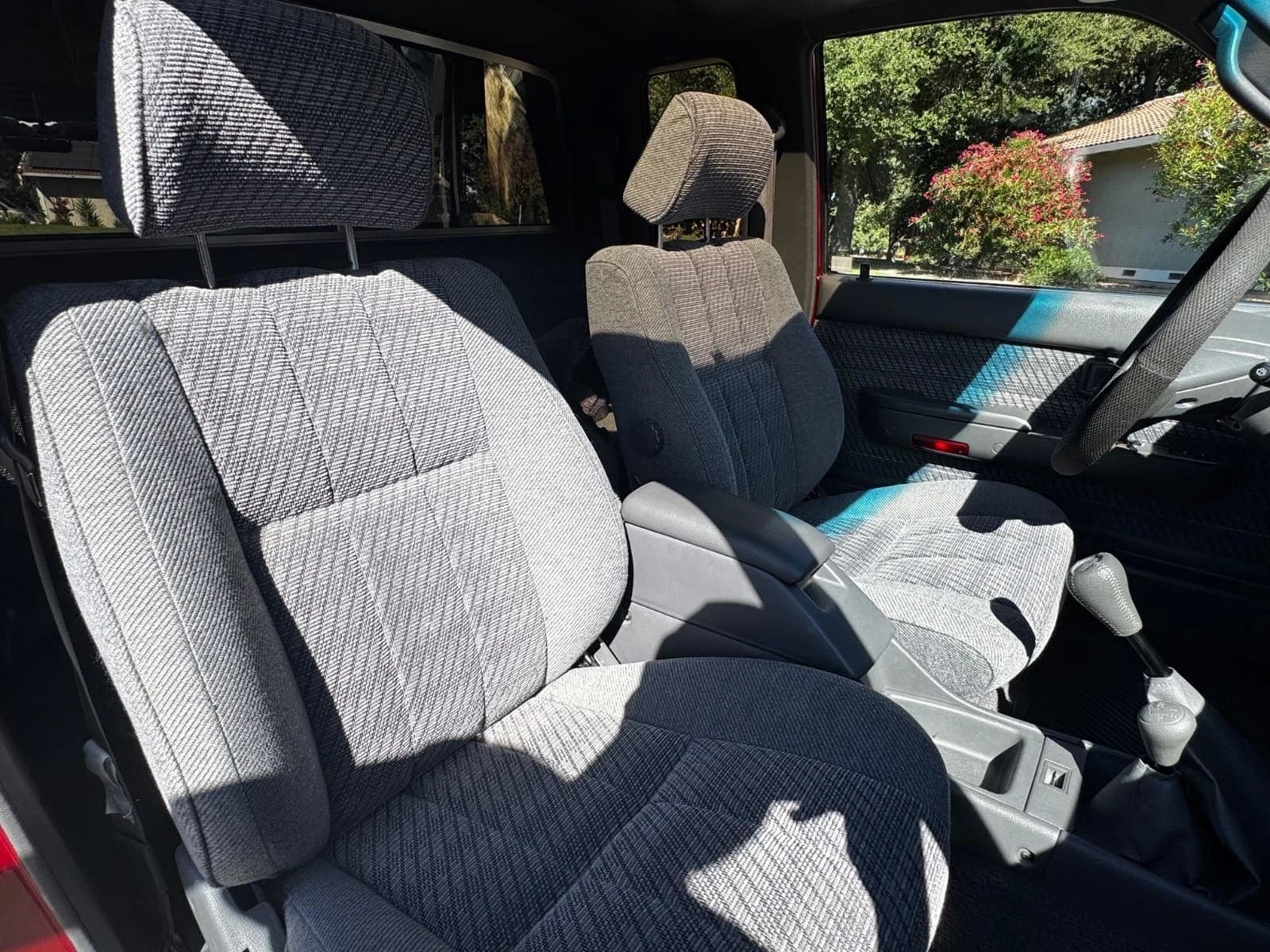 1993 Toyota Pickup Extra Cab SR5 4x4, view