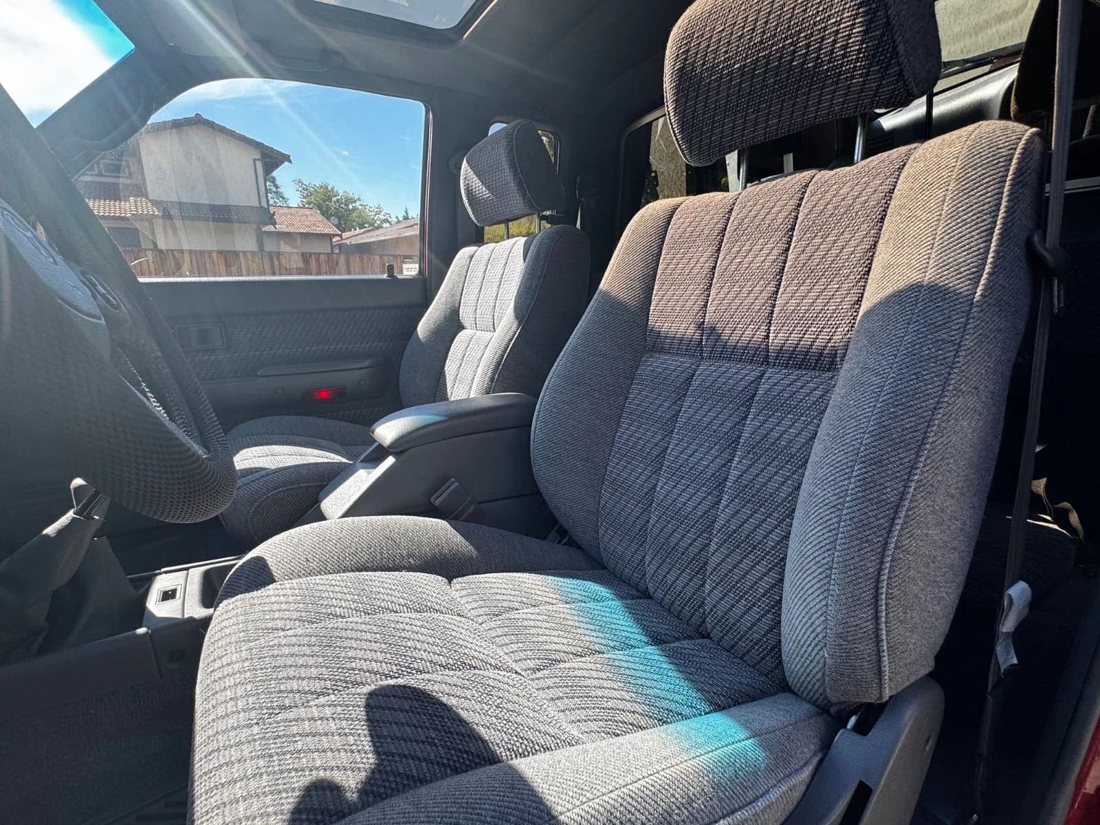 1993 Toyota Pickup Extra Cab SR5 4x4, view