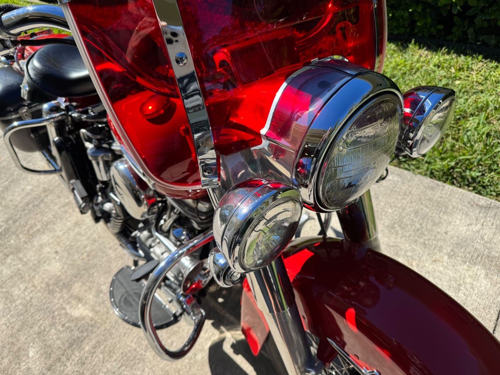1962 Harley-Davidson FLH Duo-Glide 1200, view