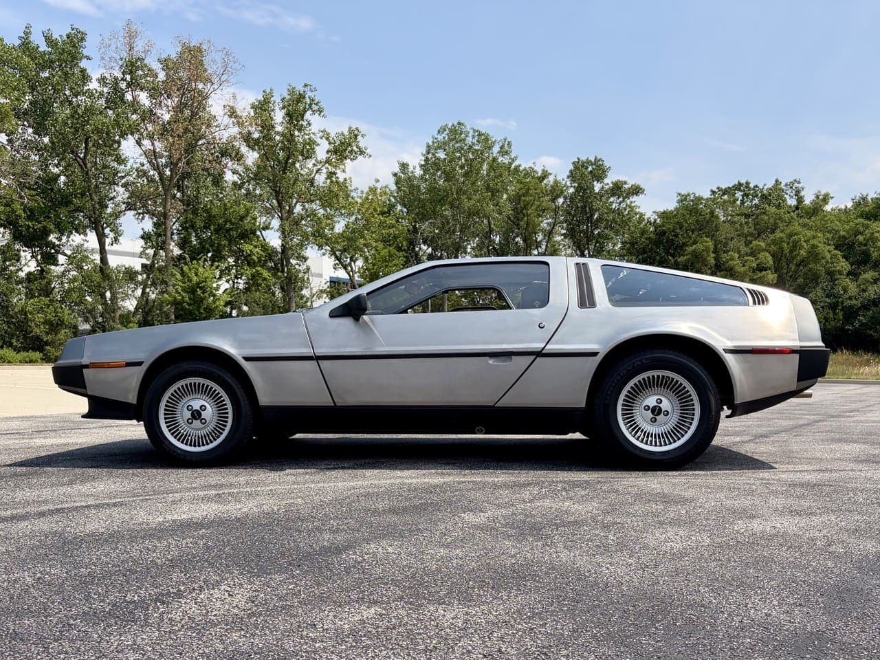 1981 DeLorean DMC-12, view