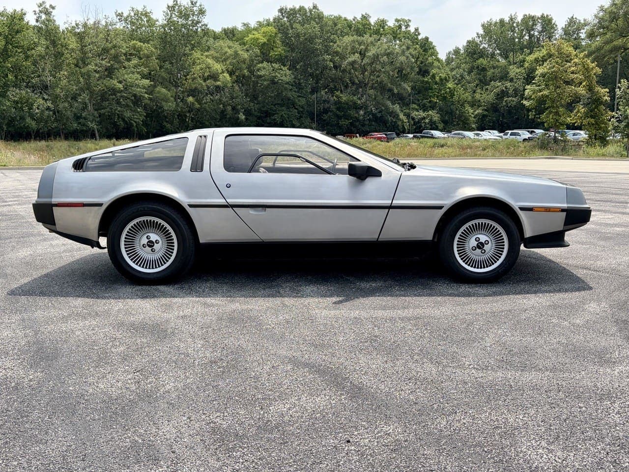 1981 DeLorean DMC-12, view