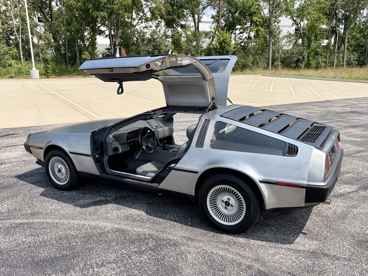1981 DeLorean DMC-12, view