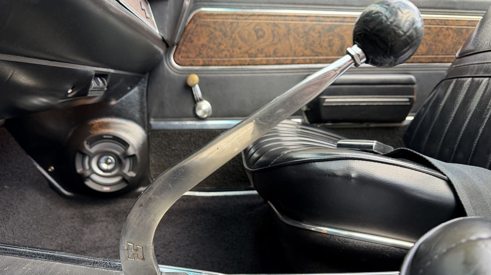 1971 Oldsmobile Cutlass  442, view