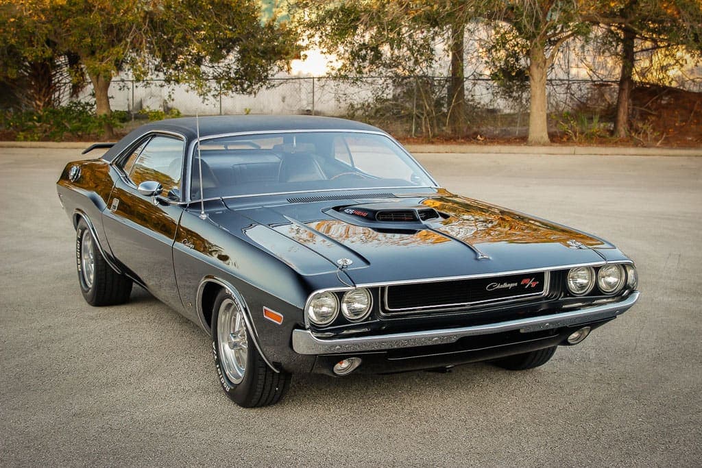 1970 Dodge Challenger R/T Hemi exterior