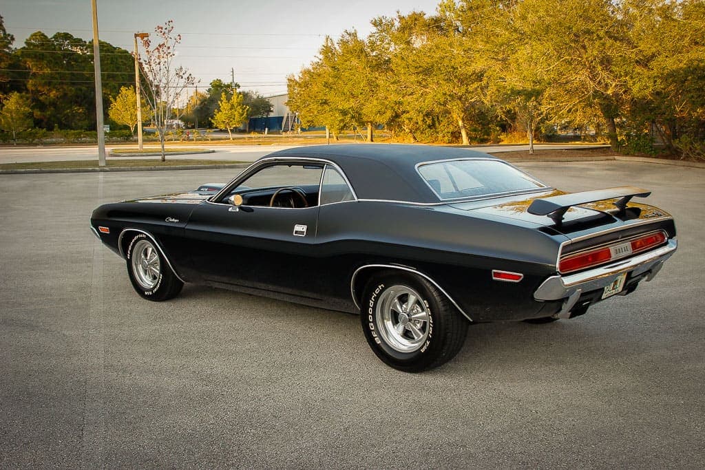 1970 Dodge Challenger R/T Hemi, view