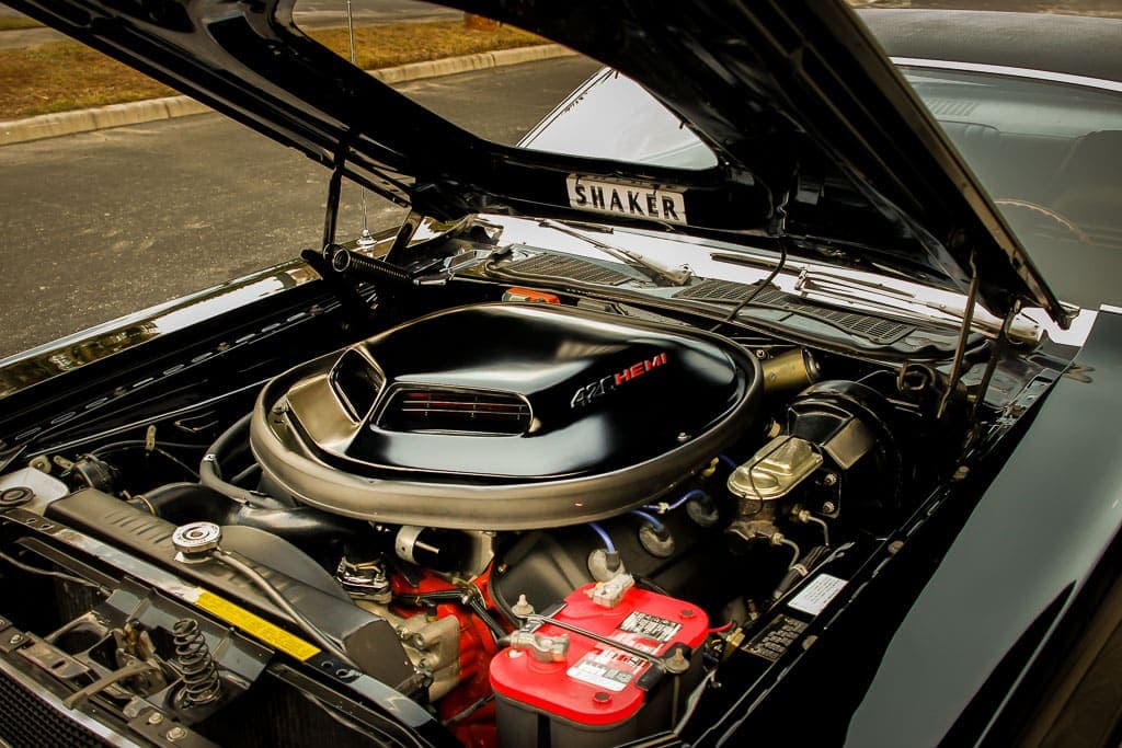 1970 Dodge Challenger R/T Hemi, view