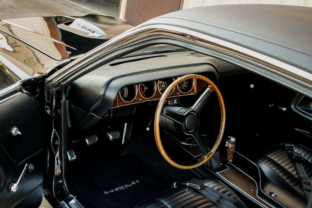 1970 Dodge Challenger R/T Hemi, view
