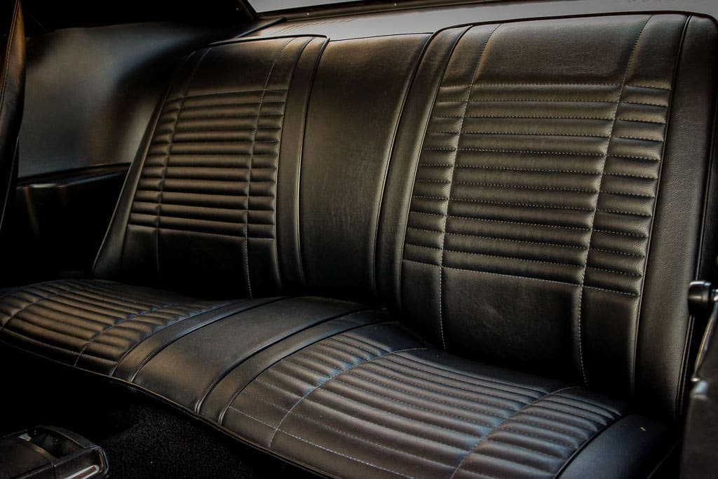 1970 Dodge Challenger R/T Hemi, view
