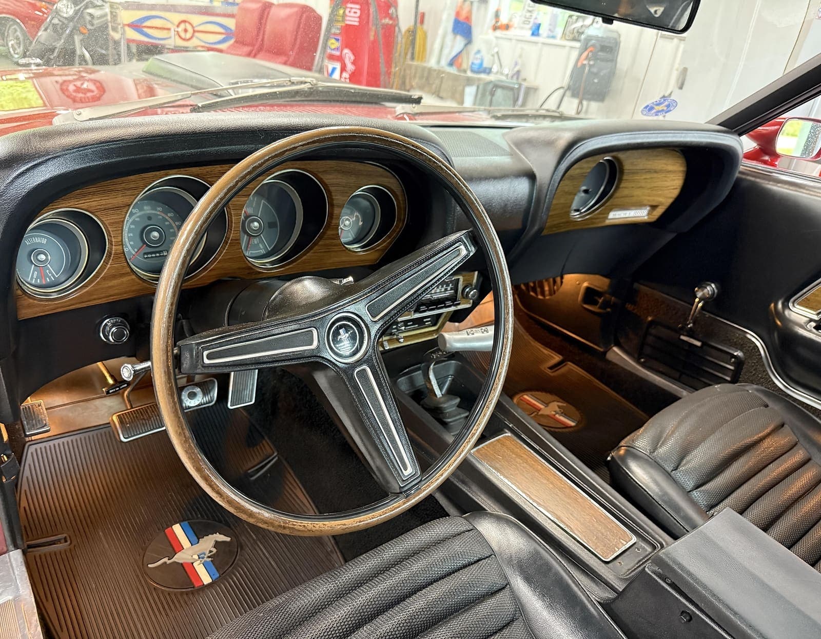 1970 Ford Mustang Mach 1, view