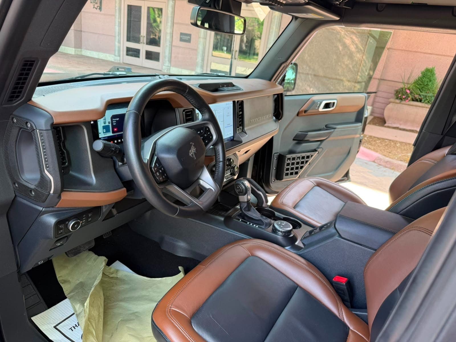 2024 Ford Bronco Outer Banks, view