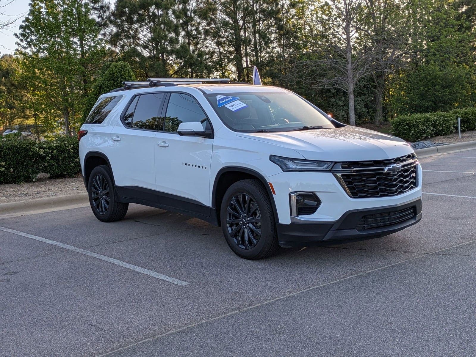 2023 Chevrolet Traverse RS exterior