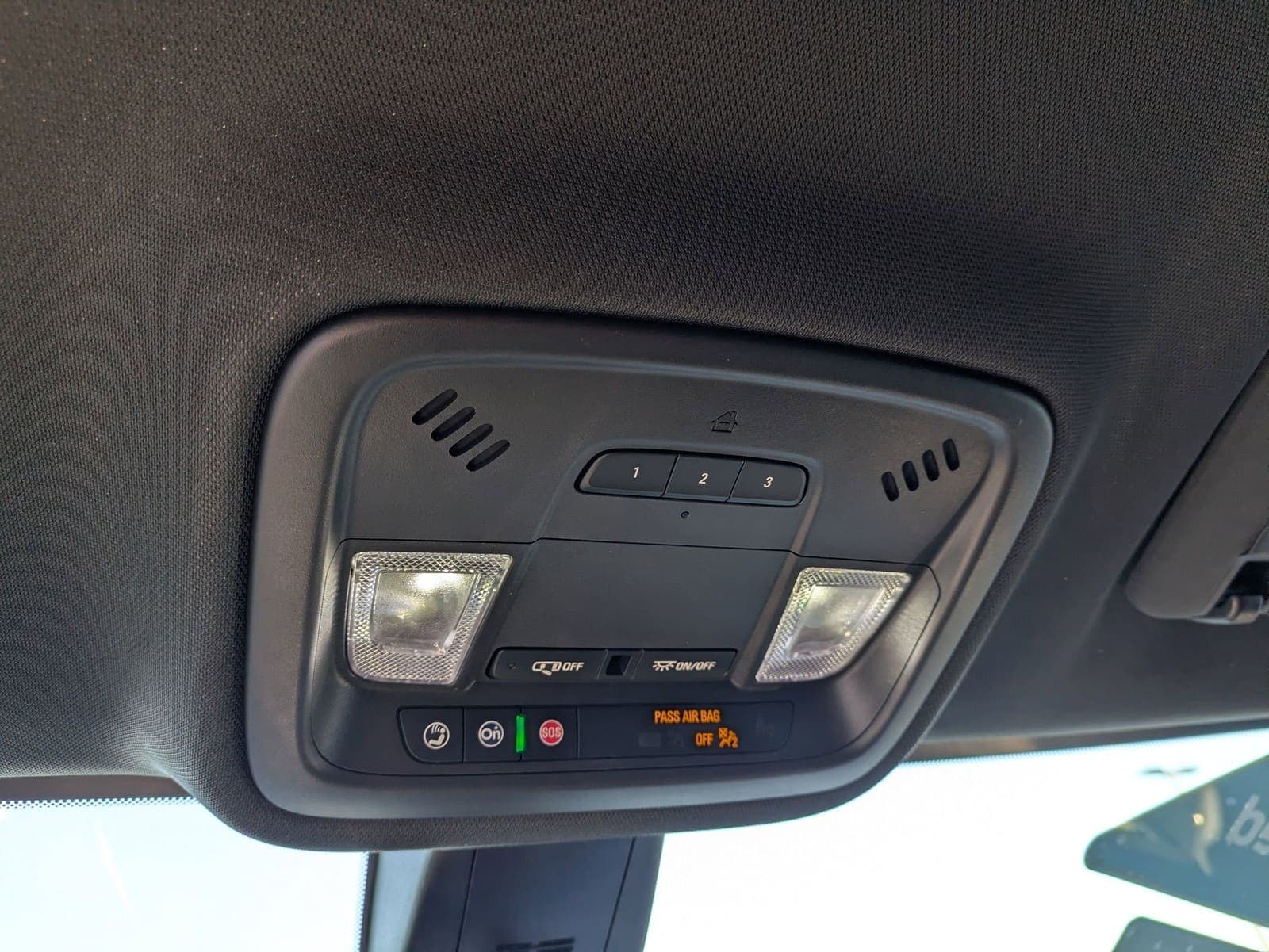 2023 Chevrolet Traverse RS, view
