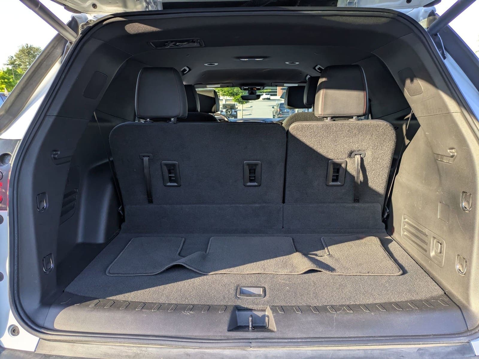 2023 Chevrolet Traverse RS, view