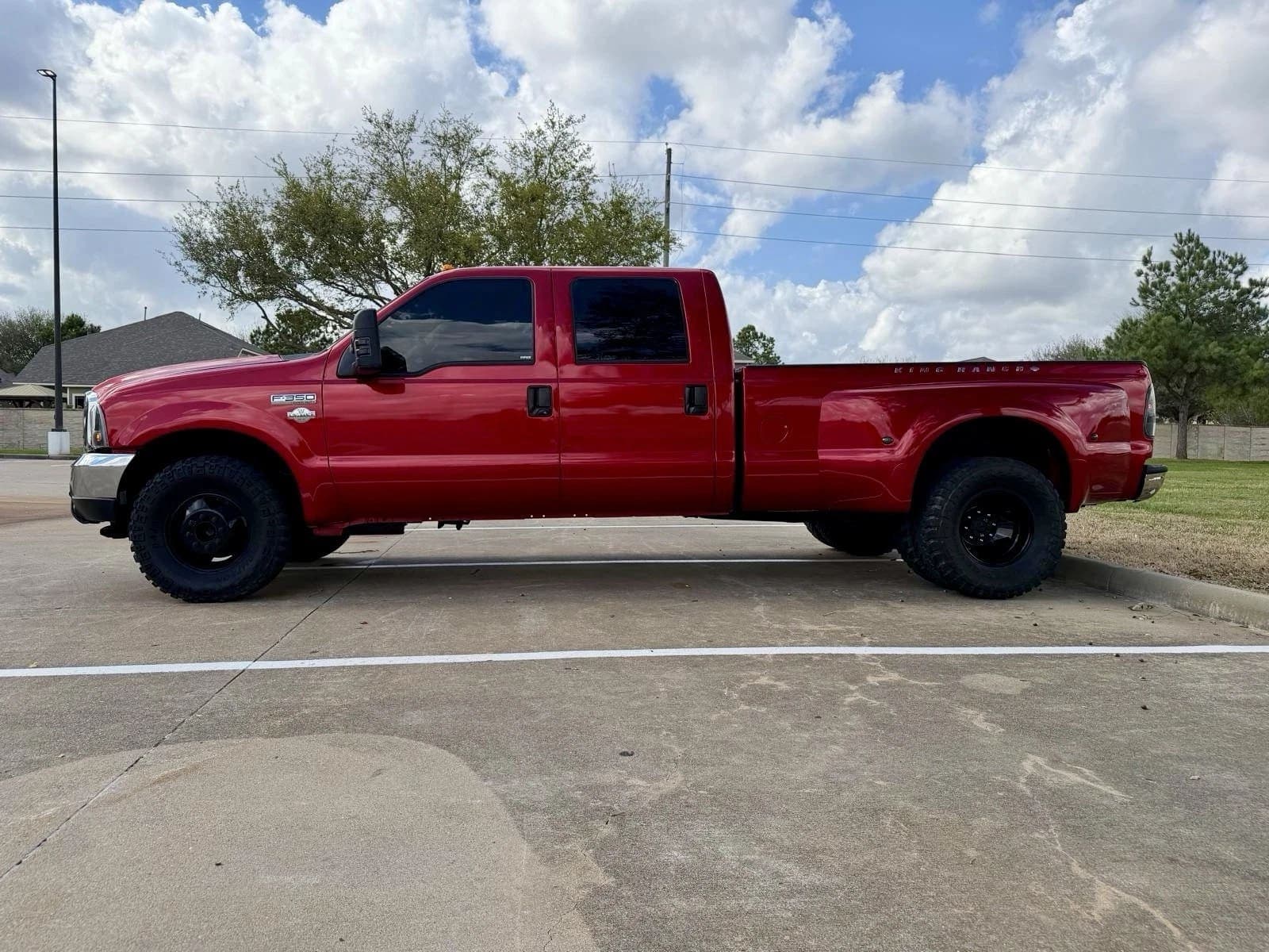 2002 Ford F-350 Super Duty King Ranch, view