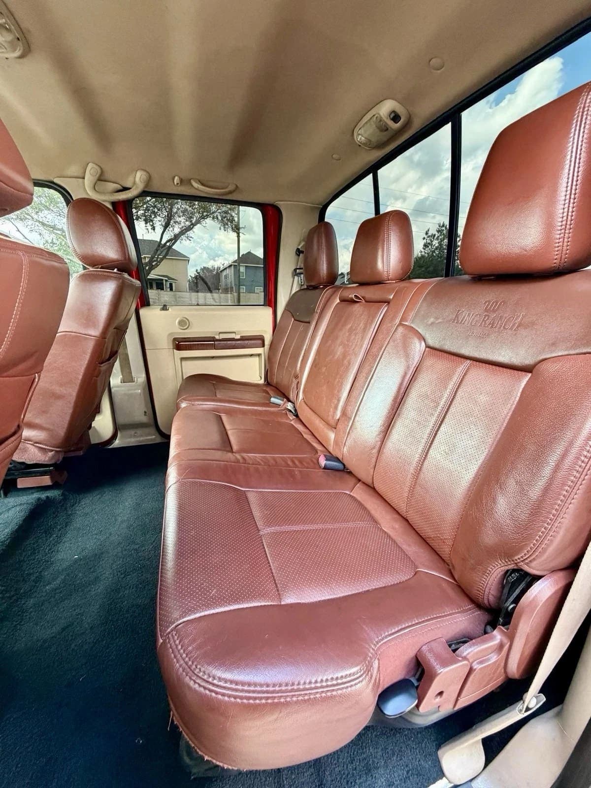 2002 Ford F-350 Super Duty King Ranch, view