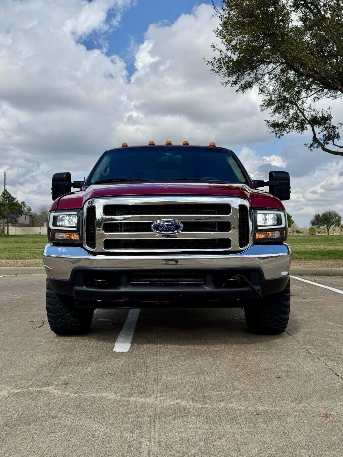 2002 Ford F-350 Super Duty King Ranch, view