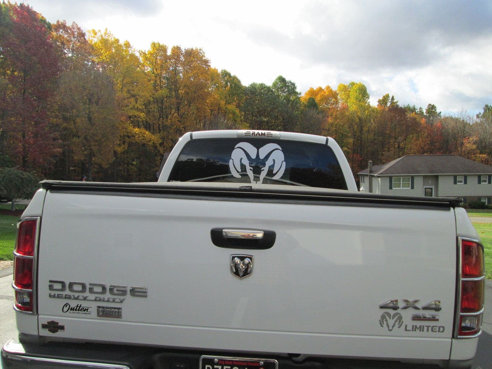 2004 Dodge Ram 2500 SLT Quad Cab w/Meyer Plow, view
