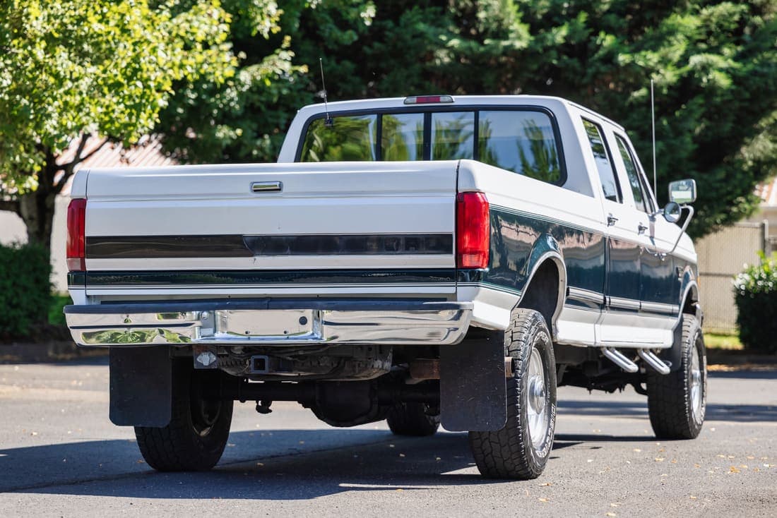 1995 Ford F-350 XLT, view