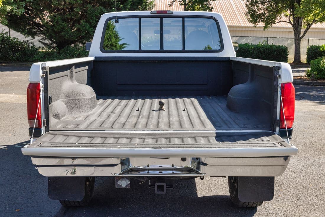 1995 Ford F-350 XLT, view