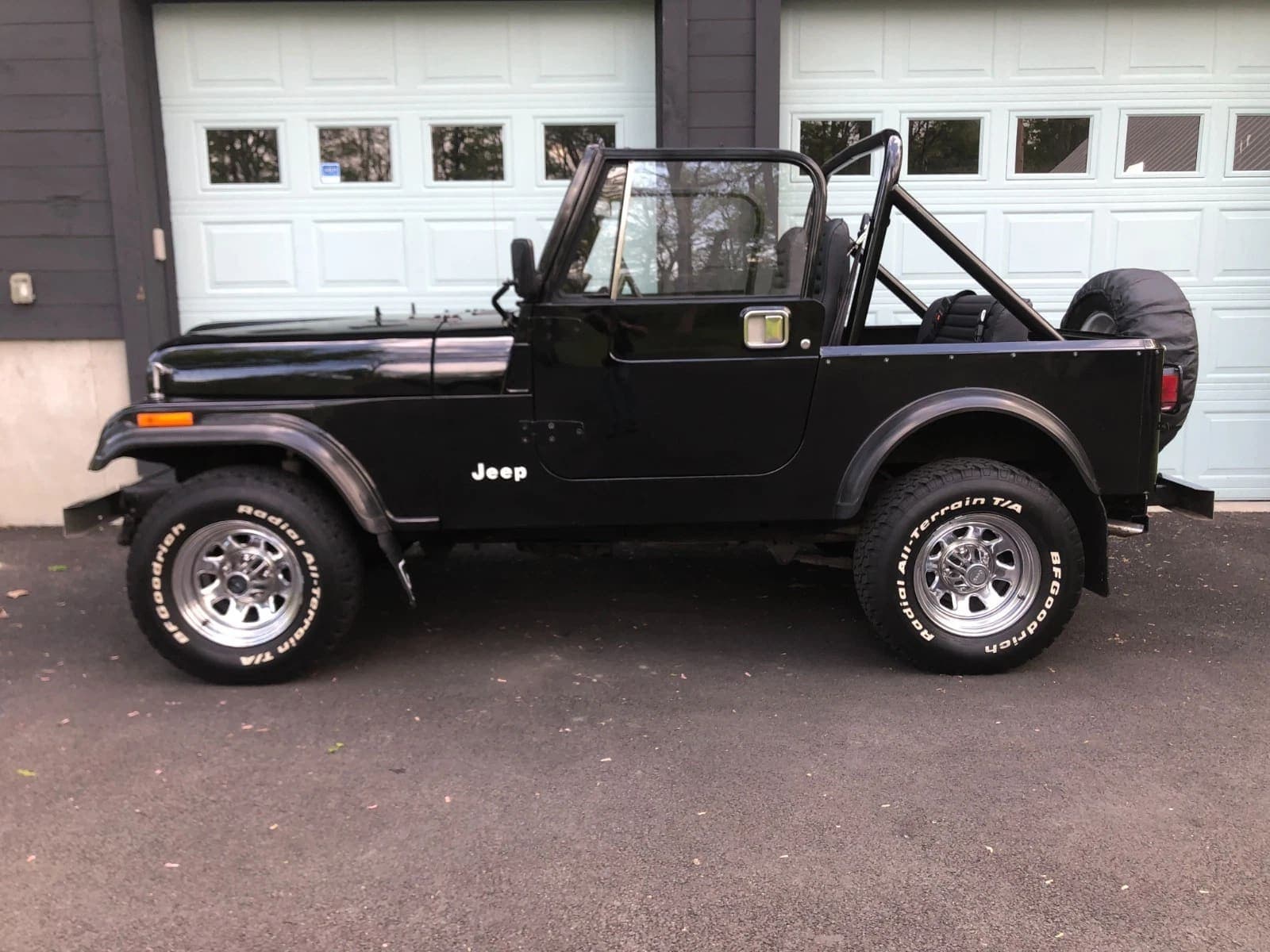 1984 Jeep CJ-7 – 4.2L I6, view