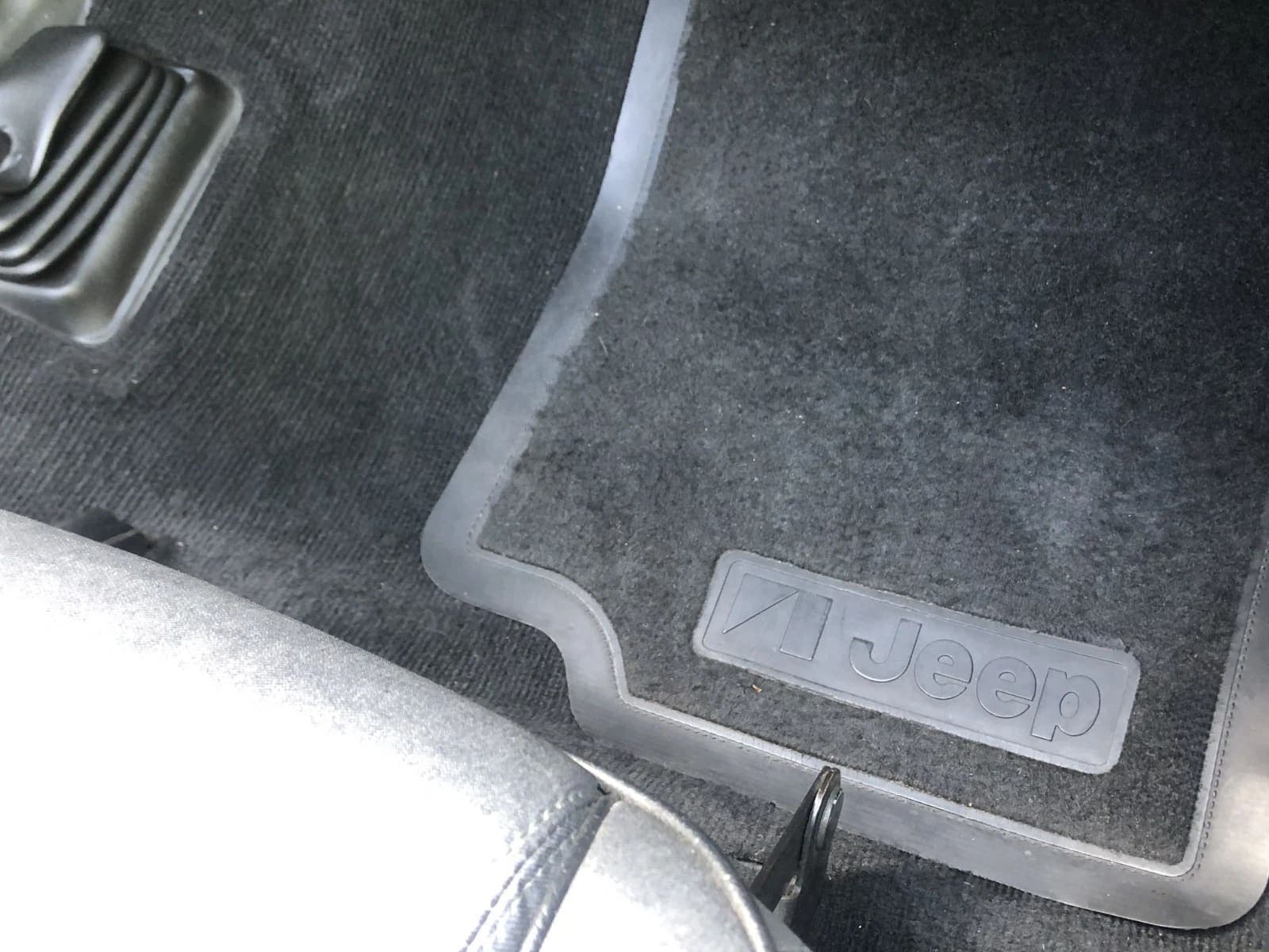 1984 Jeep CJ-7 – 4.2L I6, view
